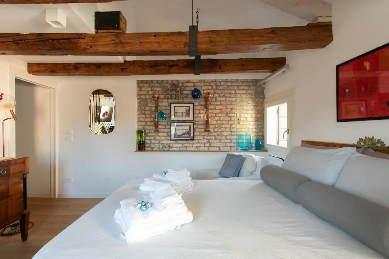 Biennale Gallery Suite Venedig Apartment