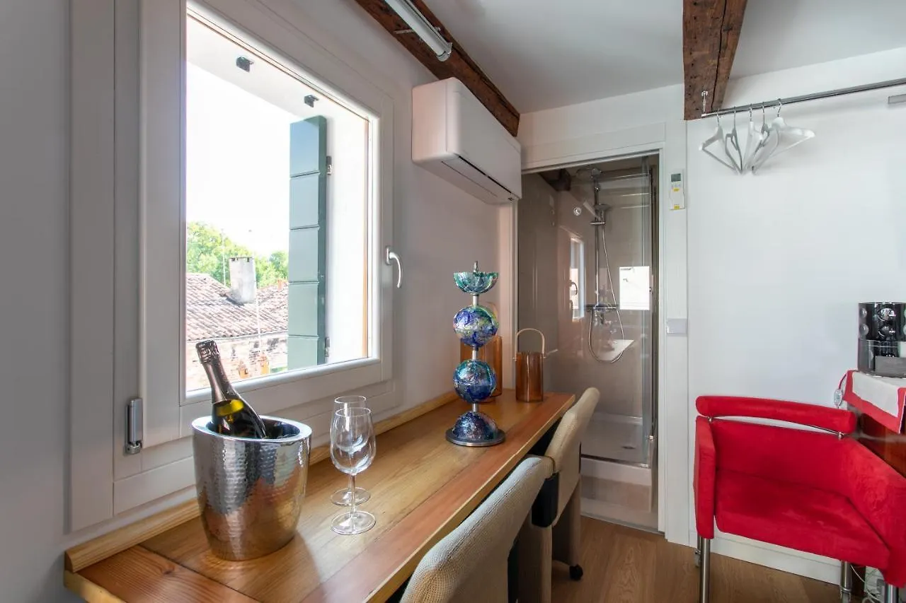 Biennale Gallery Suite Venedig Apartment
